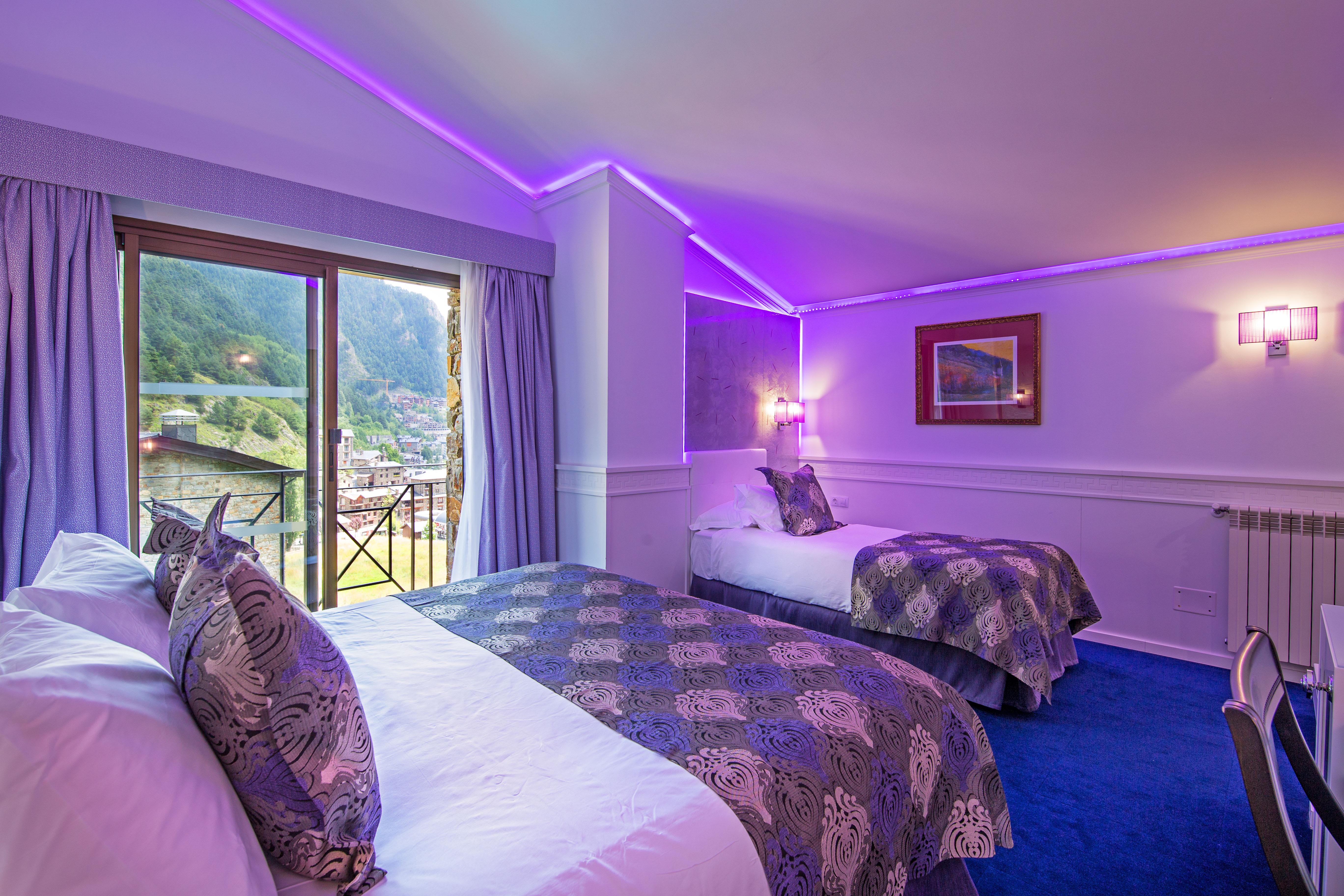 Hotel Princesa Parc Excellence Arinsal Extérieur photo A room at the hotel