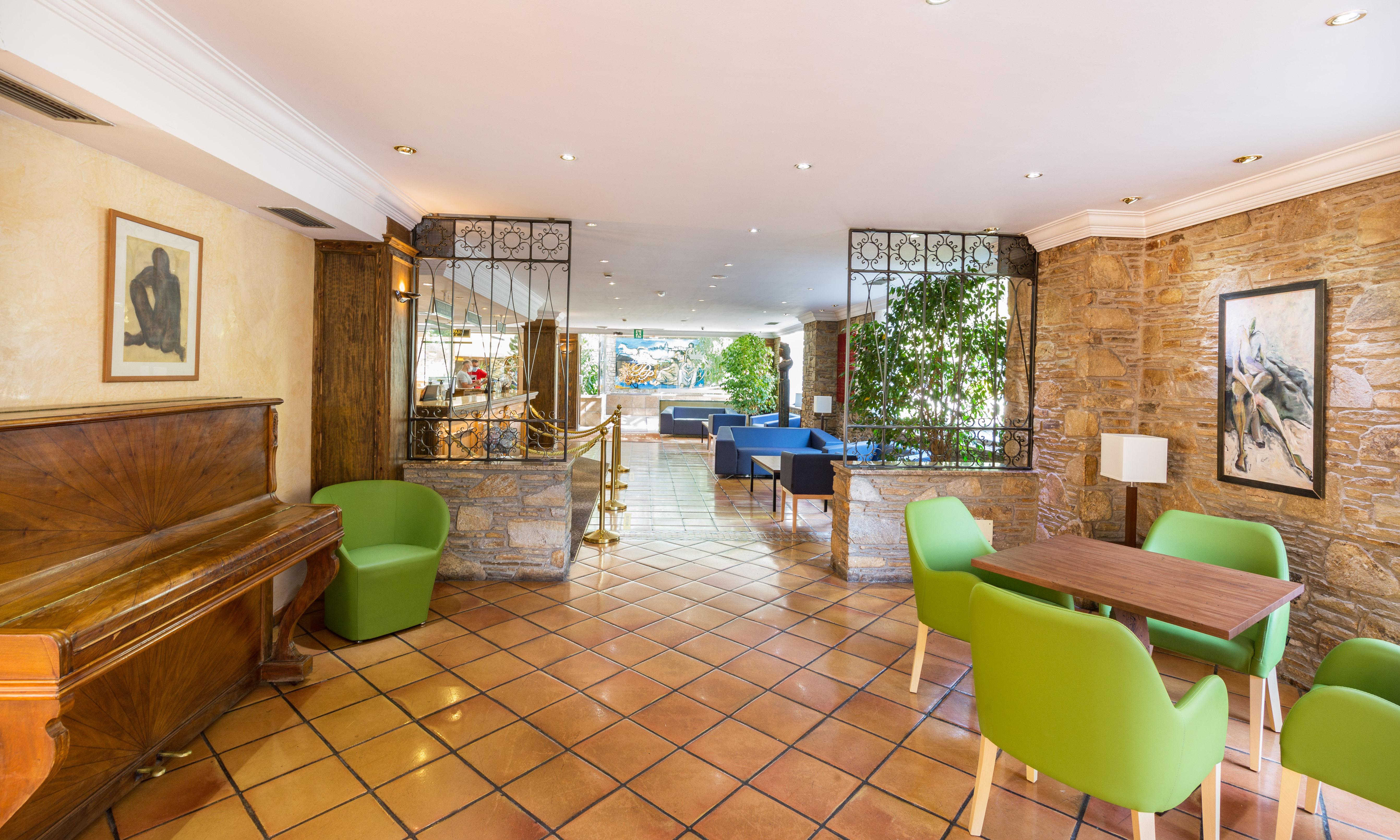 Hotel Princesa Parc Excellence Arinsal Extérieur photo The lobby
