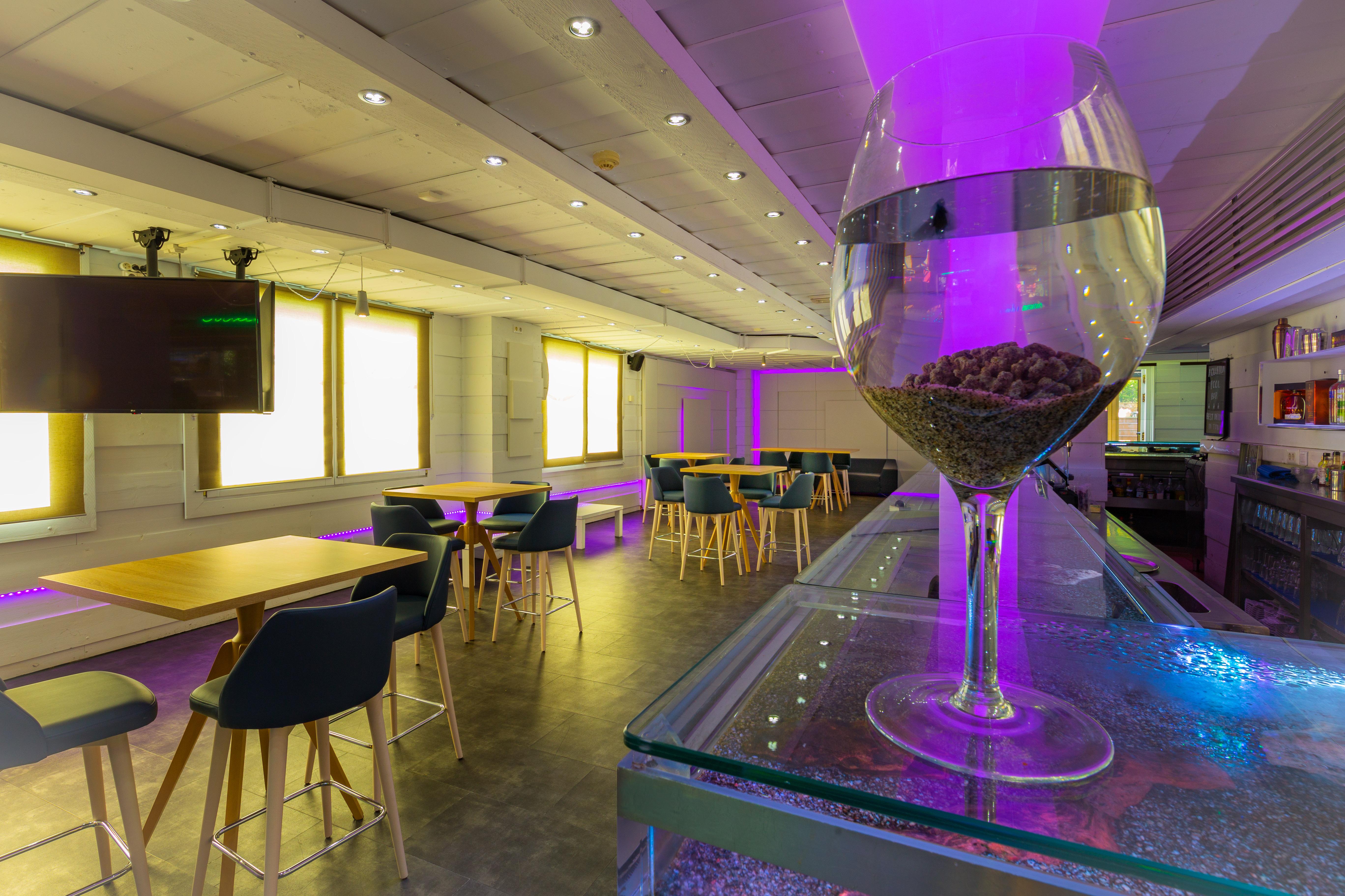 Hotel Princesa Parc Excellence Arinsal Extérieur photo The bar at the 10th floor