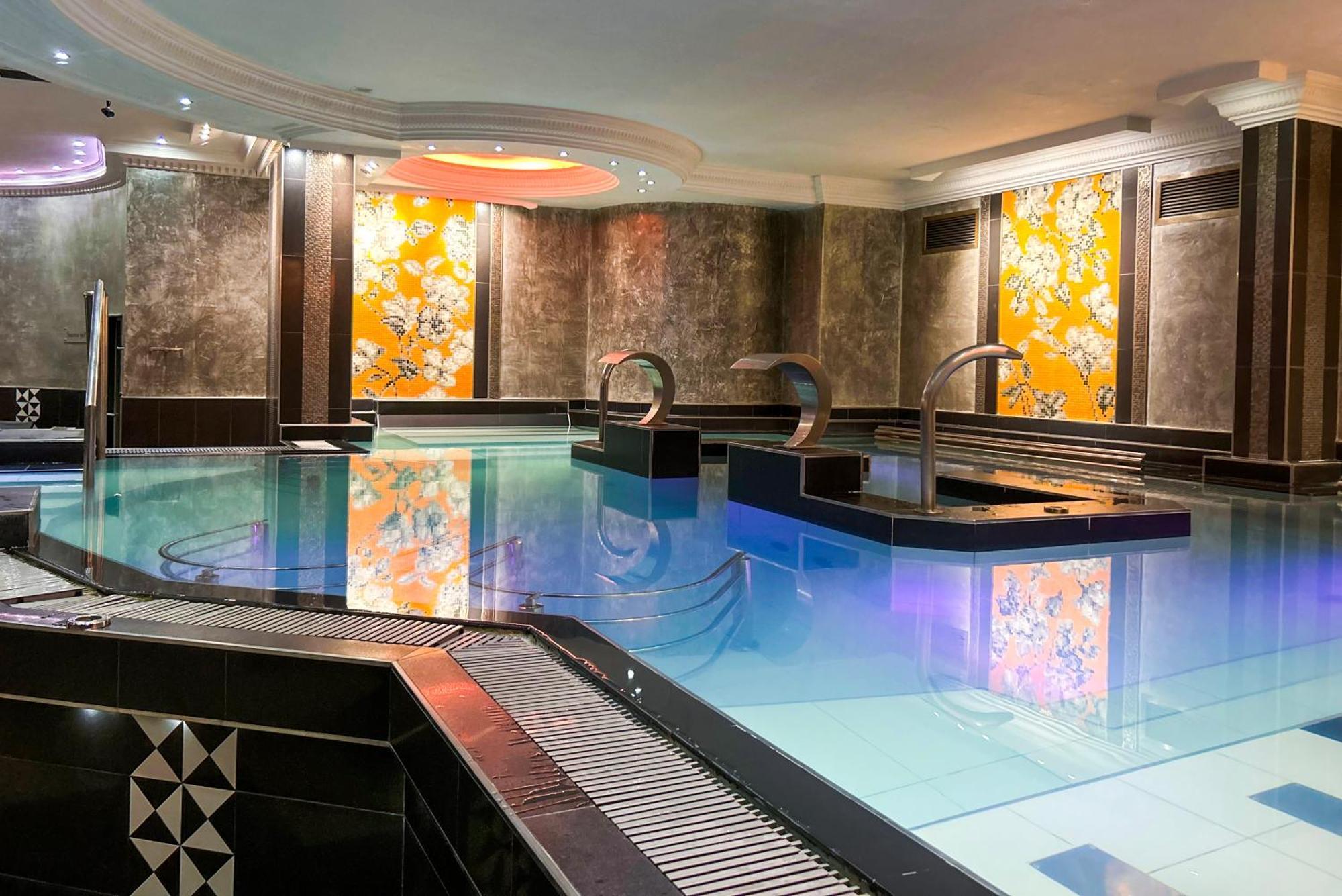 Hotel Princesa Parc Excellence Arinsal Extérieur photo The pool at the spa