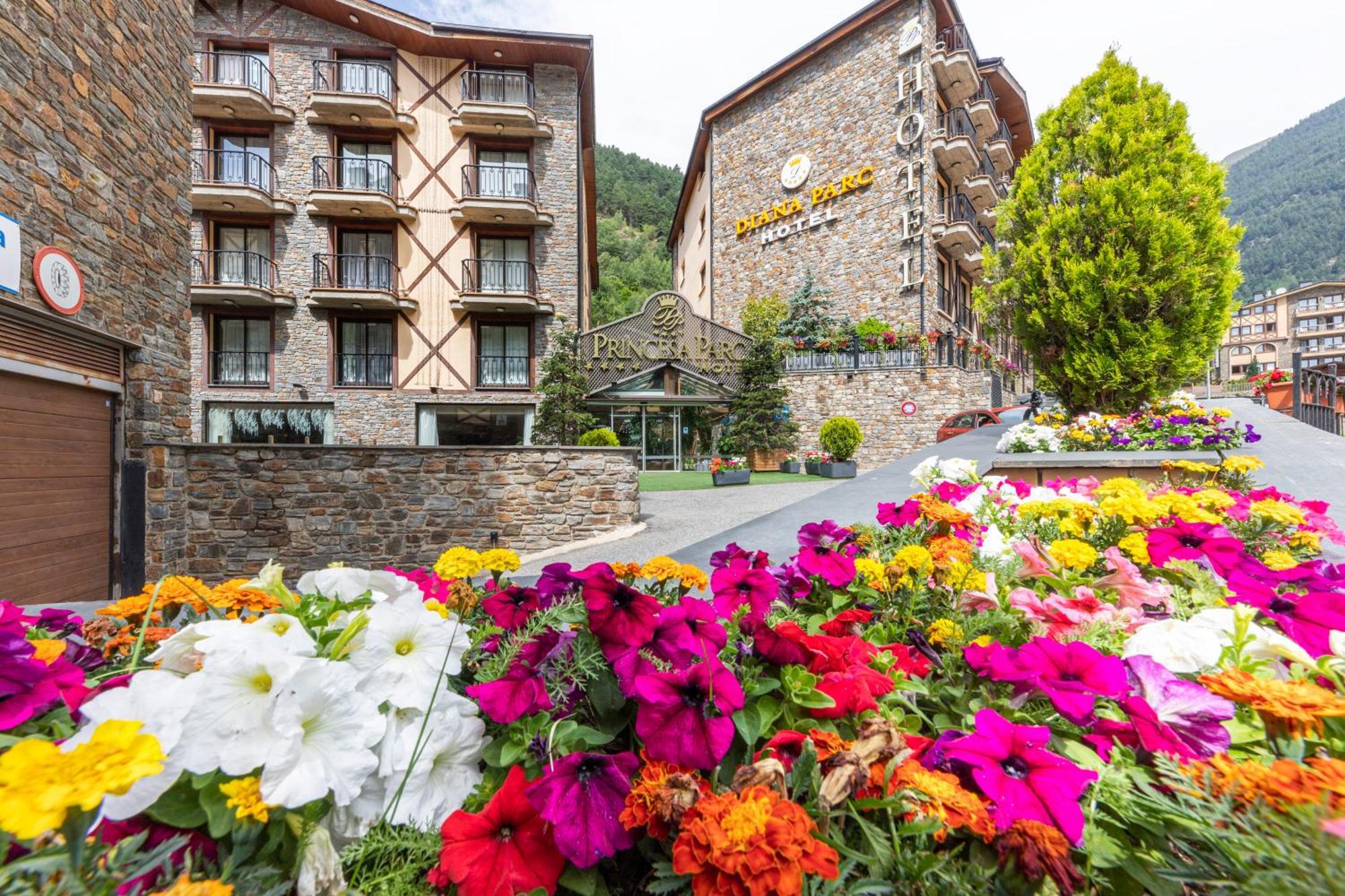 Hotel Princesa Parc Excellence Arinsal Extérieur photo